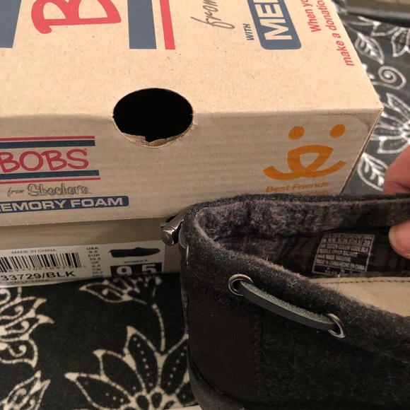 NWT Bob’s black slip on shoes - Picture 7 of 7